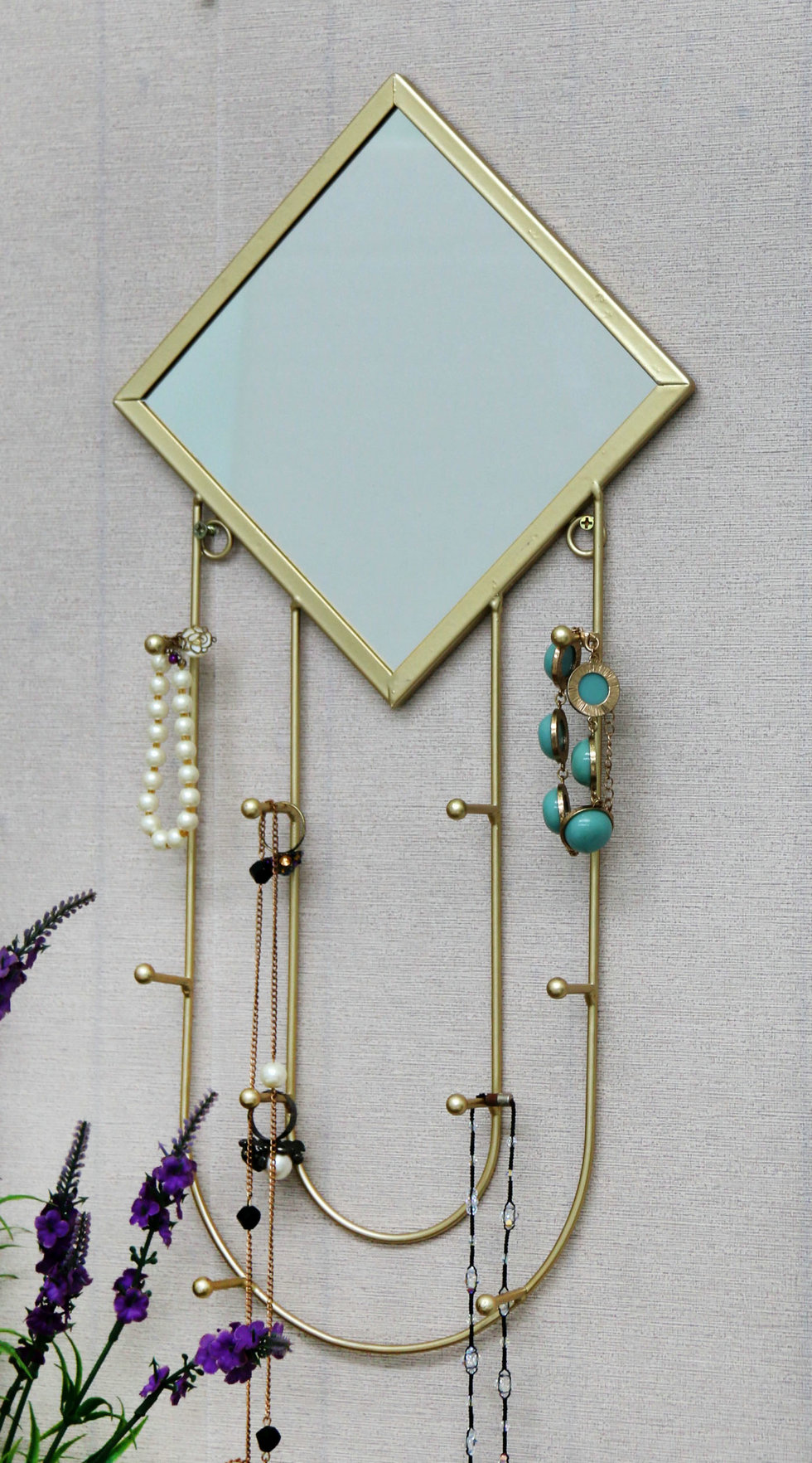 FU-23201  Gold wire mirror with jewellery holder 24x48.5cm