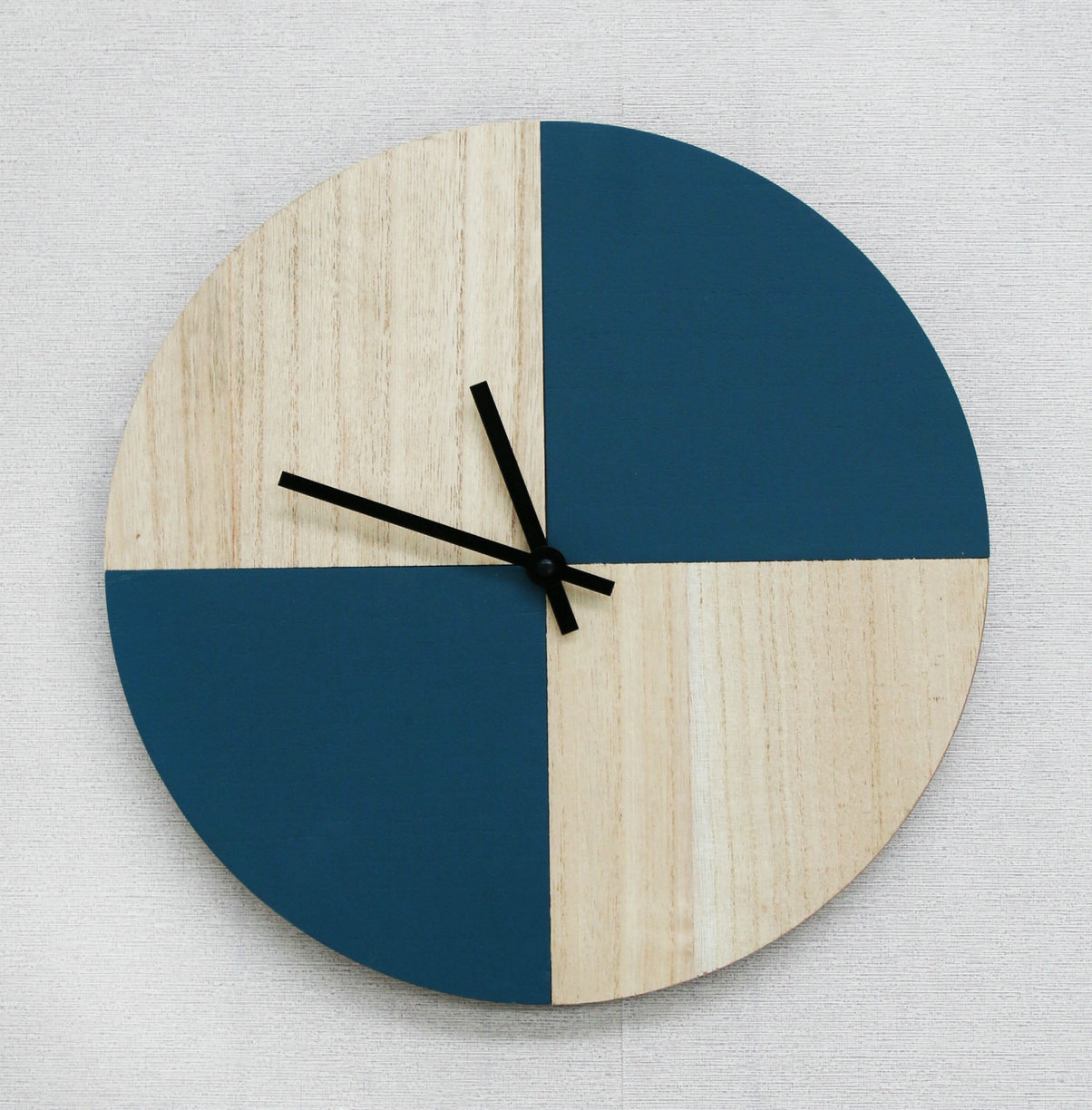 FU-23563  Clock 32x32x4cm